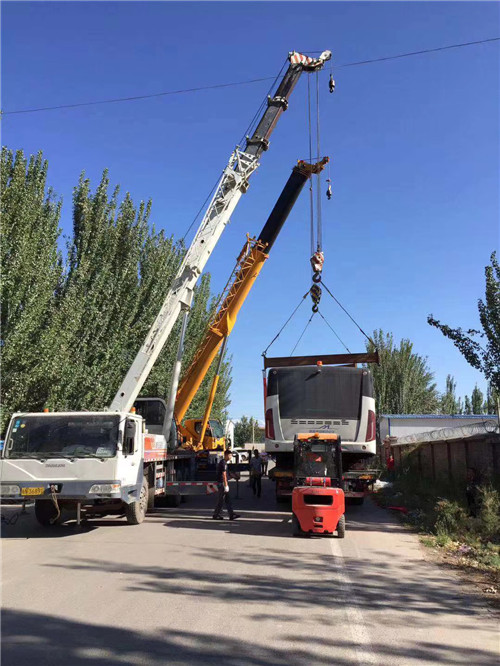 南川区港口集装箱搬运案例